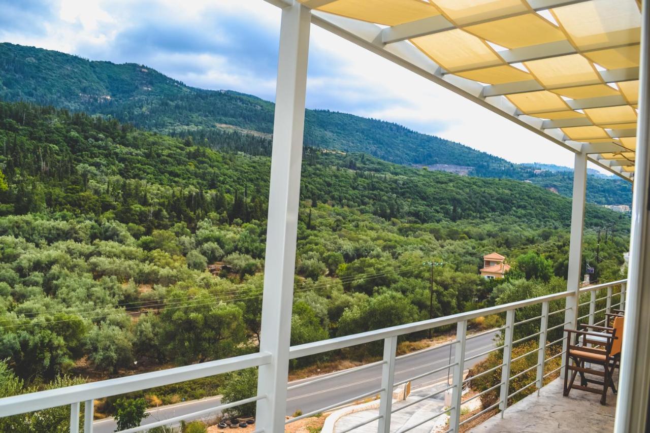 Av Apartment Áyios Nikítas Exterior foto
